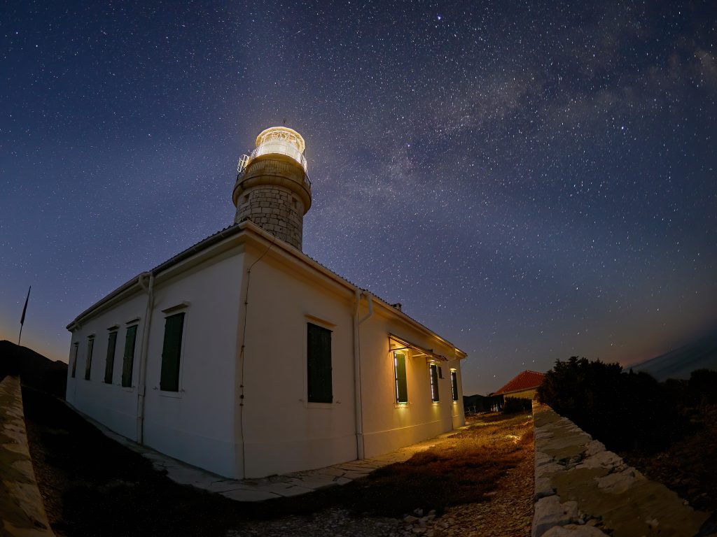 Lighthouse Struga Lastovo night milky way mléčná dráha croatia