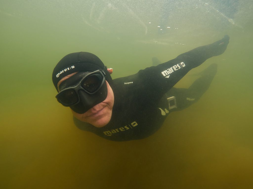 ice freediving lisci rybník liščí hrádecký kristinin hrádek 