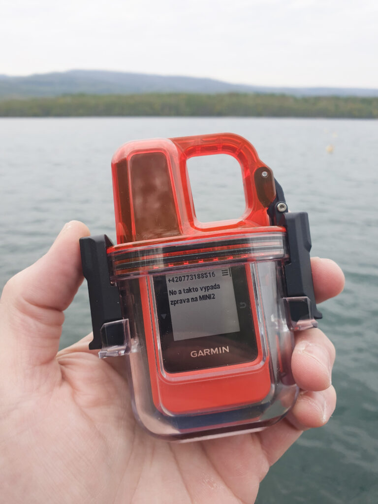 inreach garmin divinf housing case freediving