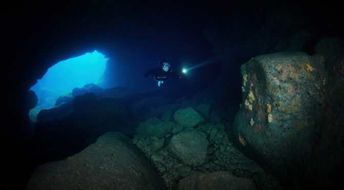 Freediving cave Medjedina Lastovo