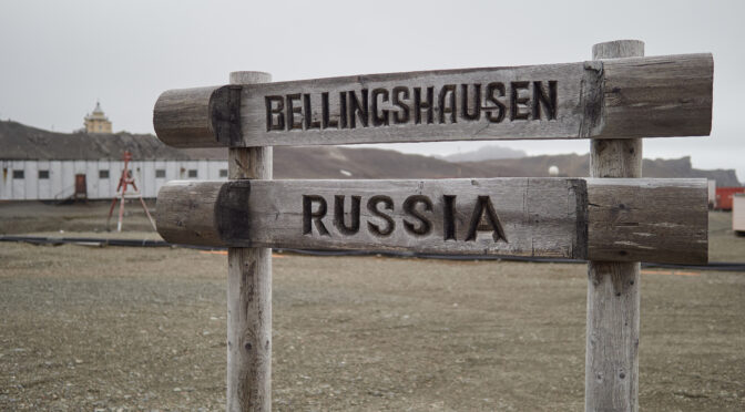 Bellingshausen station polar antarctica