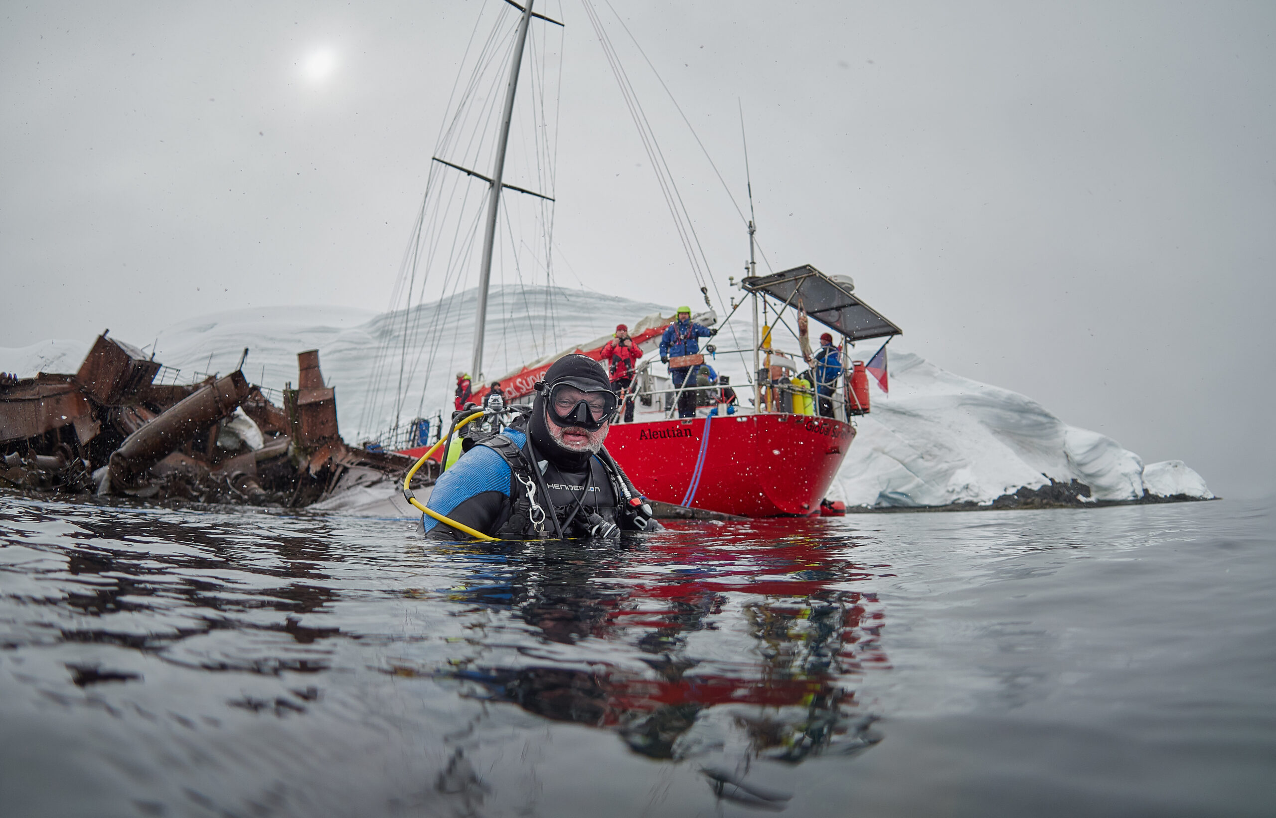 Wreck of the Governoren Guvernøren Antarctica Antarktida diving freediving Global Surveyor